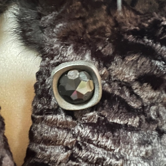 EUC faux lambswool car length coat by Itsu, size XL. - Picture 2 of 9